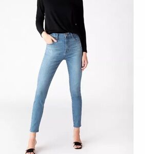 J Brand Leenah Super-High-Rise Skinny Jeans in Spiritual size 30
